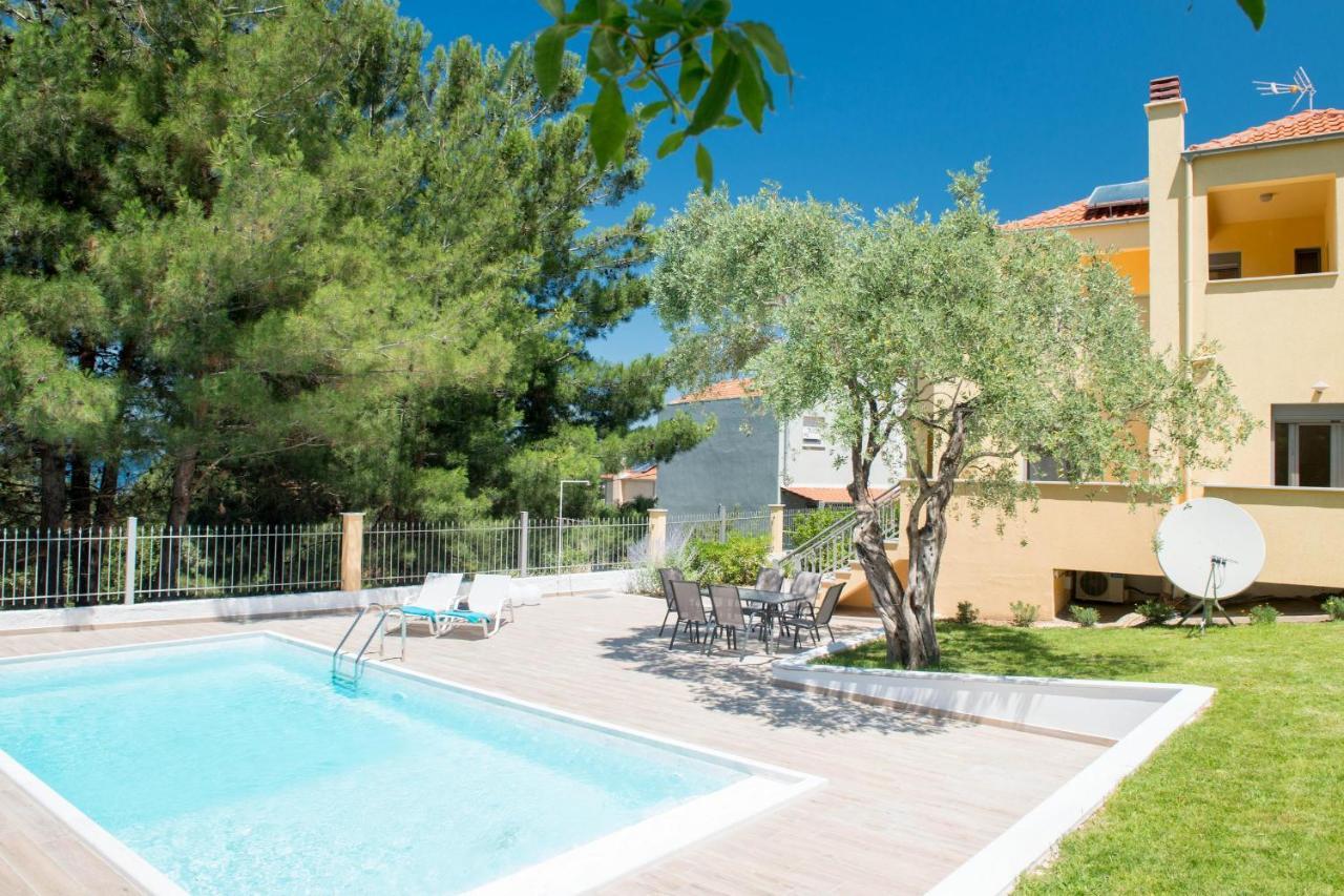 Louloudis Pool Villa Skala Rachoni  Bagian luar foto