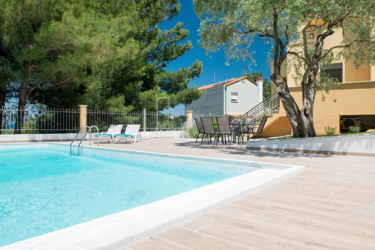 Louloudis Pool Villa Skala Rachoni  Bagian luar foto